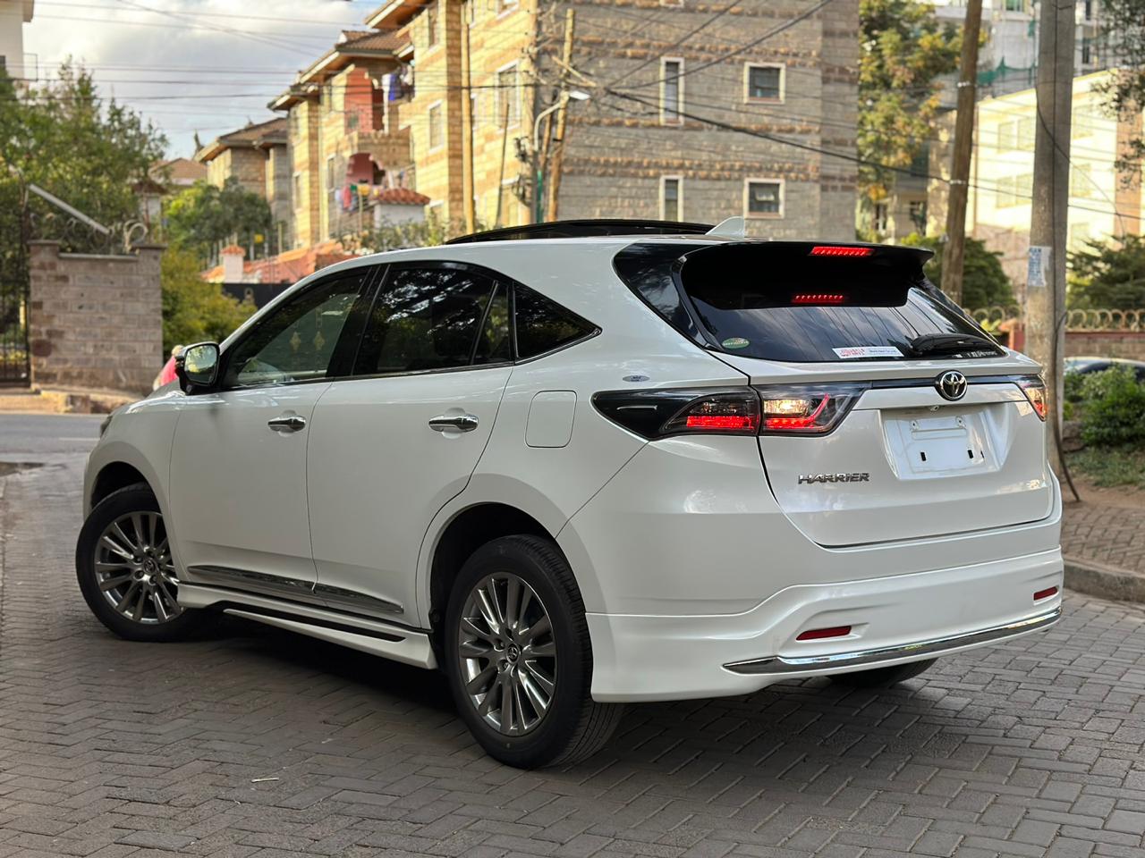 2016 Toyota Harrier