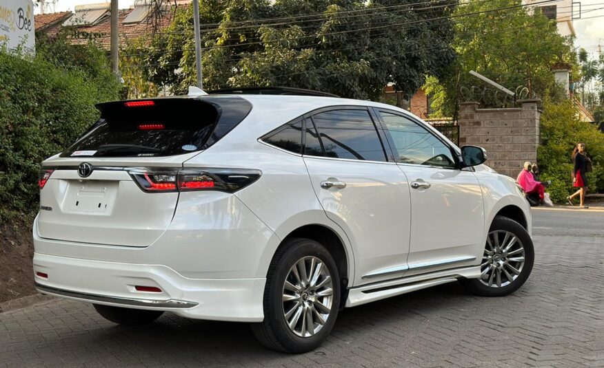 2016 Toyota Harrier