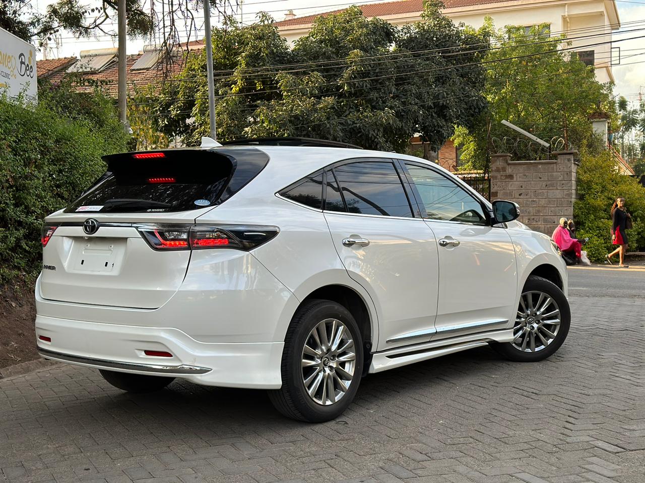 2016 Toyota Harrier