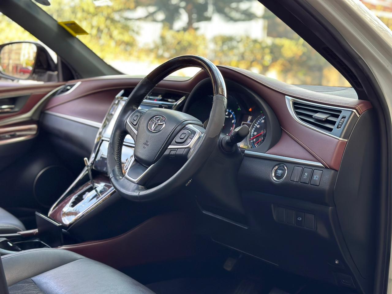 2016 Toyota Harrier