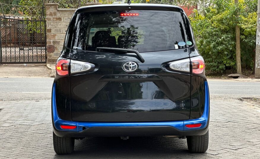 2016 Toyota Sienta