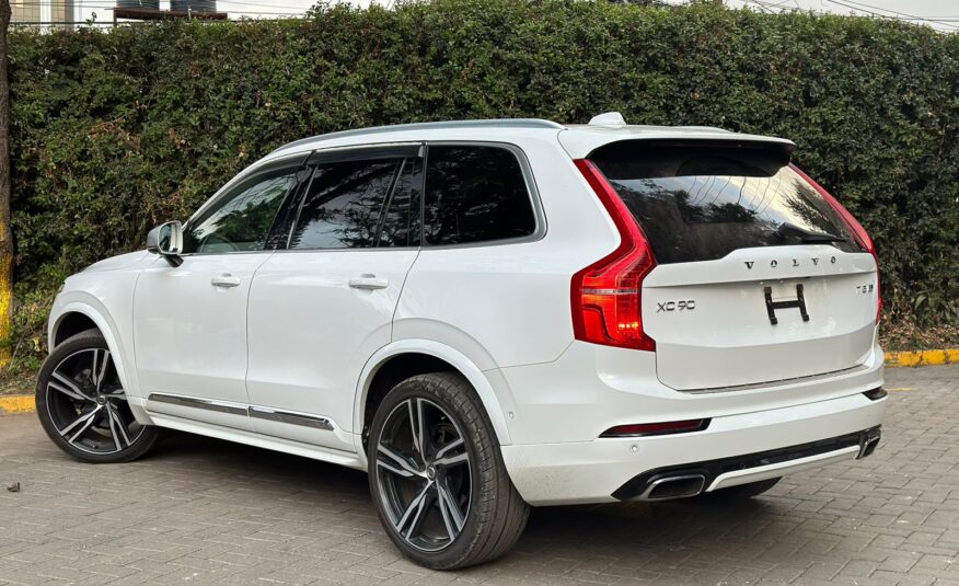 2016 Volvo XC90 T5