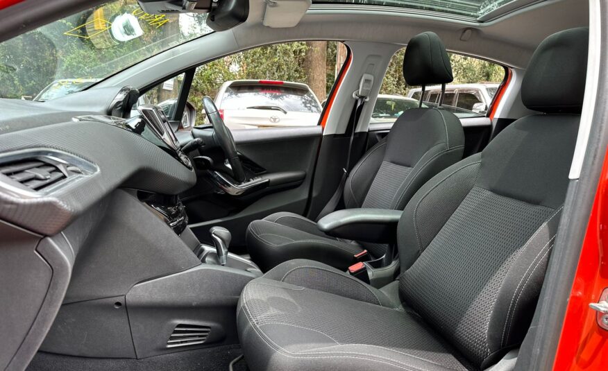 2016 Peugeot 208 Moonroof