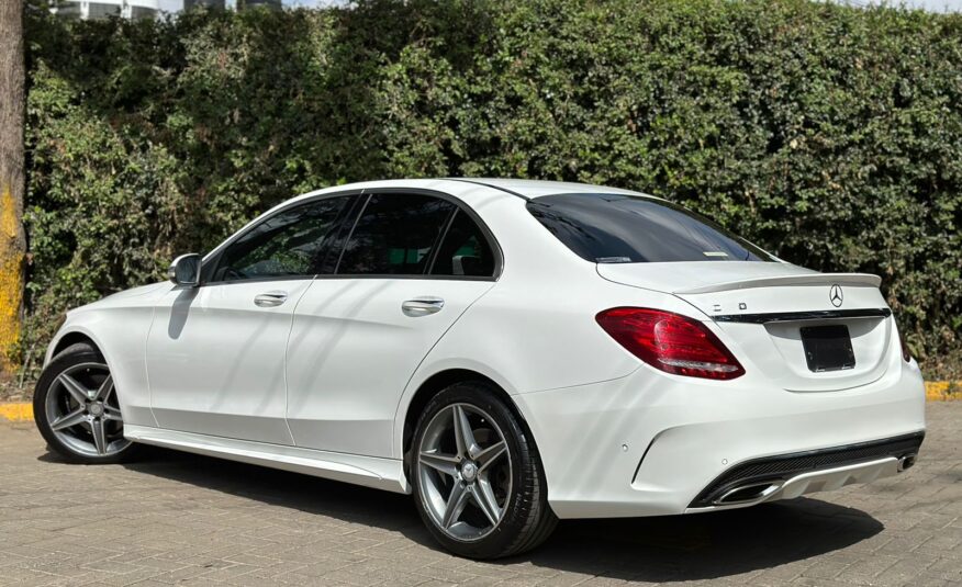 2016 Mercedes-Benz C180