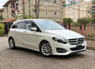 2016 Mercedes Benz B180