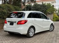 2016 Mercedes Benz B180