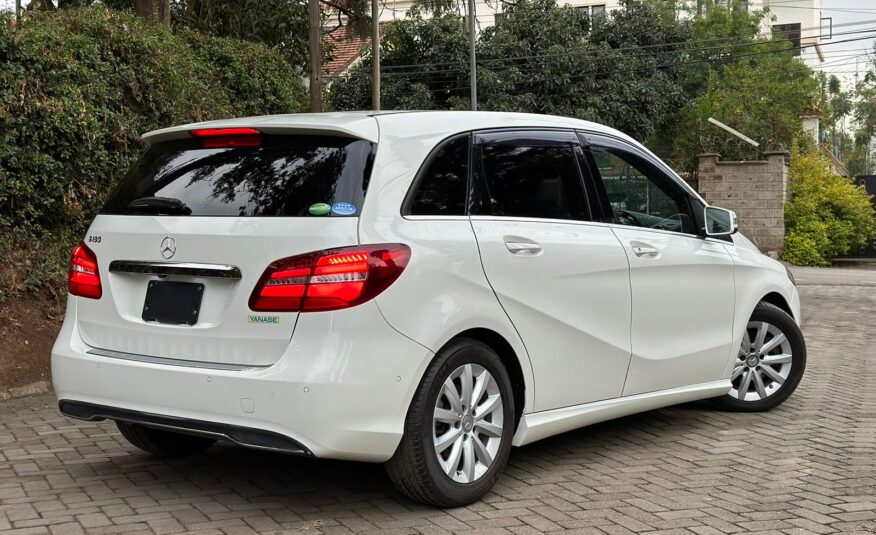 2016 Mercedes Benz B180