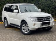 2014 Mitsubishi Pajero Shogun SG2