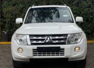 2014 Mitsubishi Pajero Shogun SG2