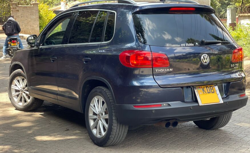 2014 Volkswagen Tiguan  R-Line