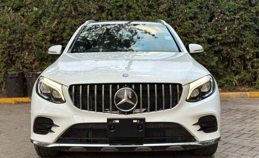2016 Mercedes Benz GLC250 4MATIC
