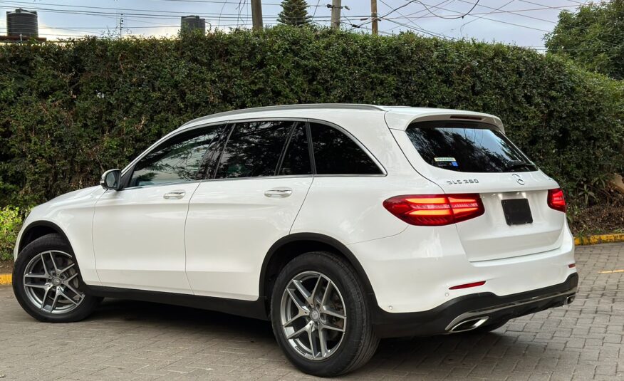 2016 Mercedes Benz GLC250 4MATIC