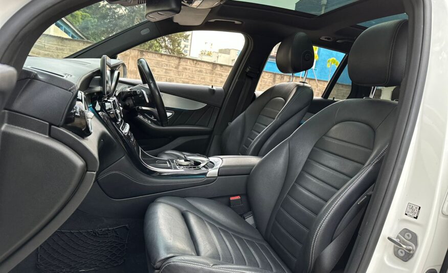 2016 Mercedes Benz GLC250 4MATIC