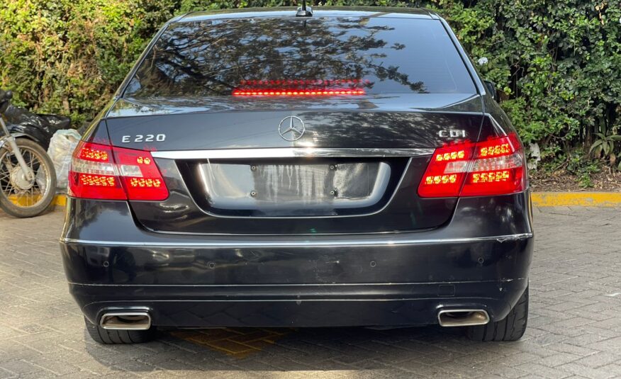 2012 Mercedes Benz E220 CDI