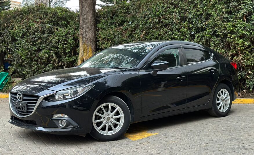 2016 Mazda Axela