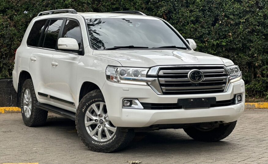 2018 Toyota Landcruiser VXR V8