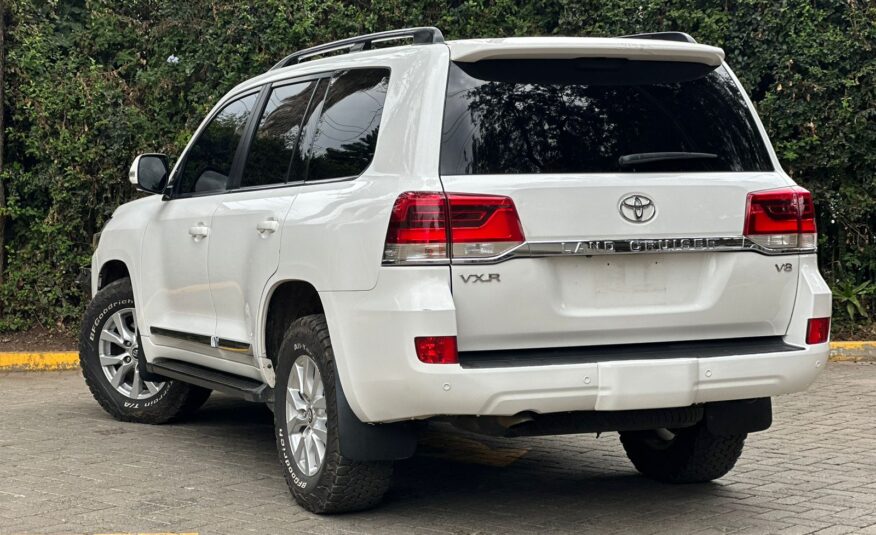 2018 Toyota Landcruiser VXR V8