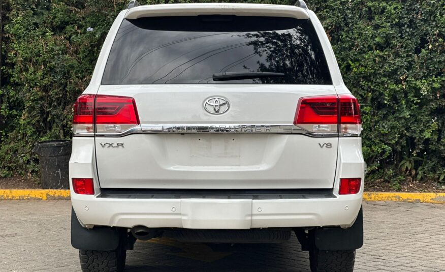 2018 Toyota Landcruiser VXR V8