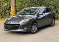 2013 Mazda Axela