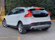 2015 Volvo V40 T4