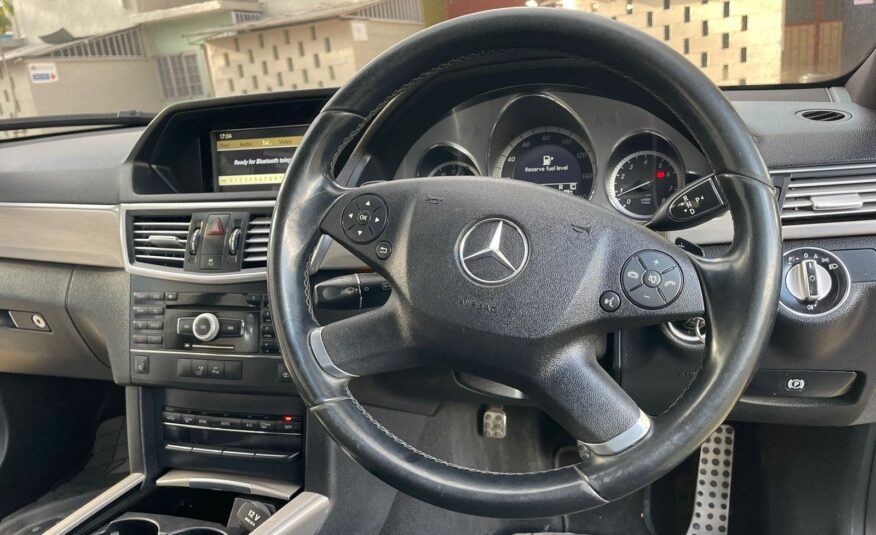 2010 Mercedes-Benz E250