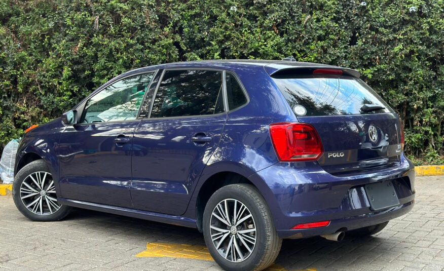 2016 Volkswagen Polo Allstar