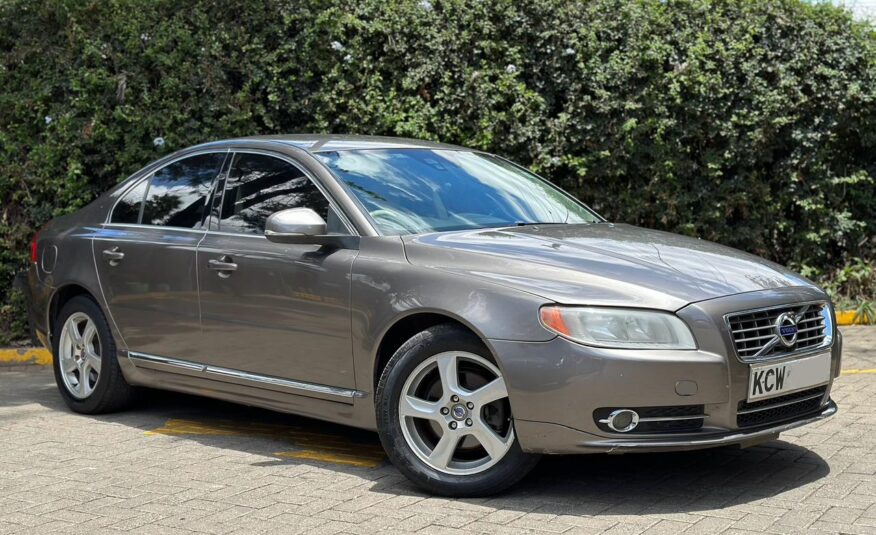 2011 Volvo S80