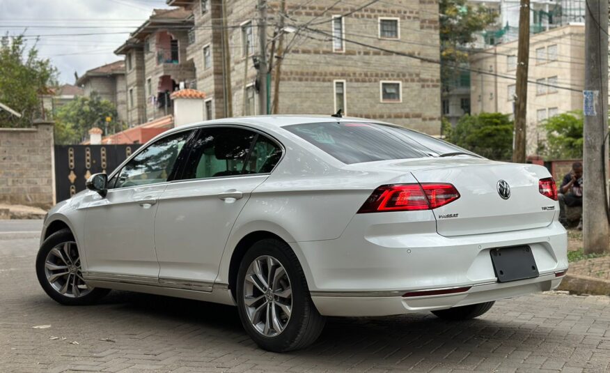 2016 Volkswagen Passat