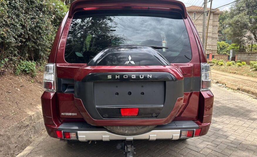 2016 Mitsubishi Pajero Shogun