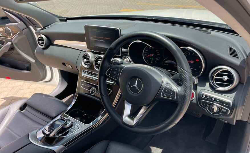 2016 Mercedes Benz C200