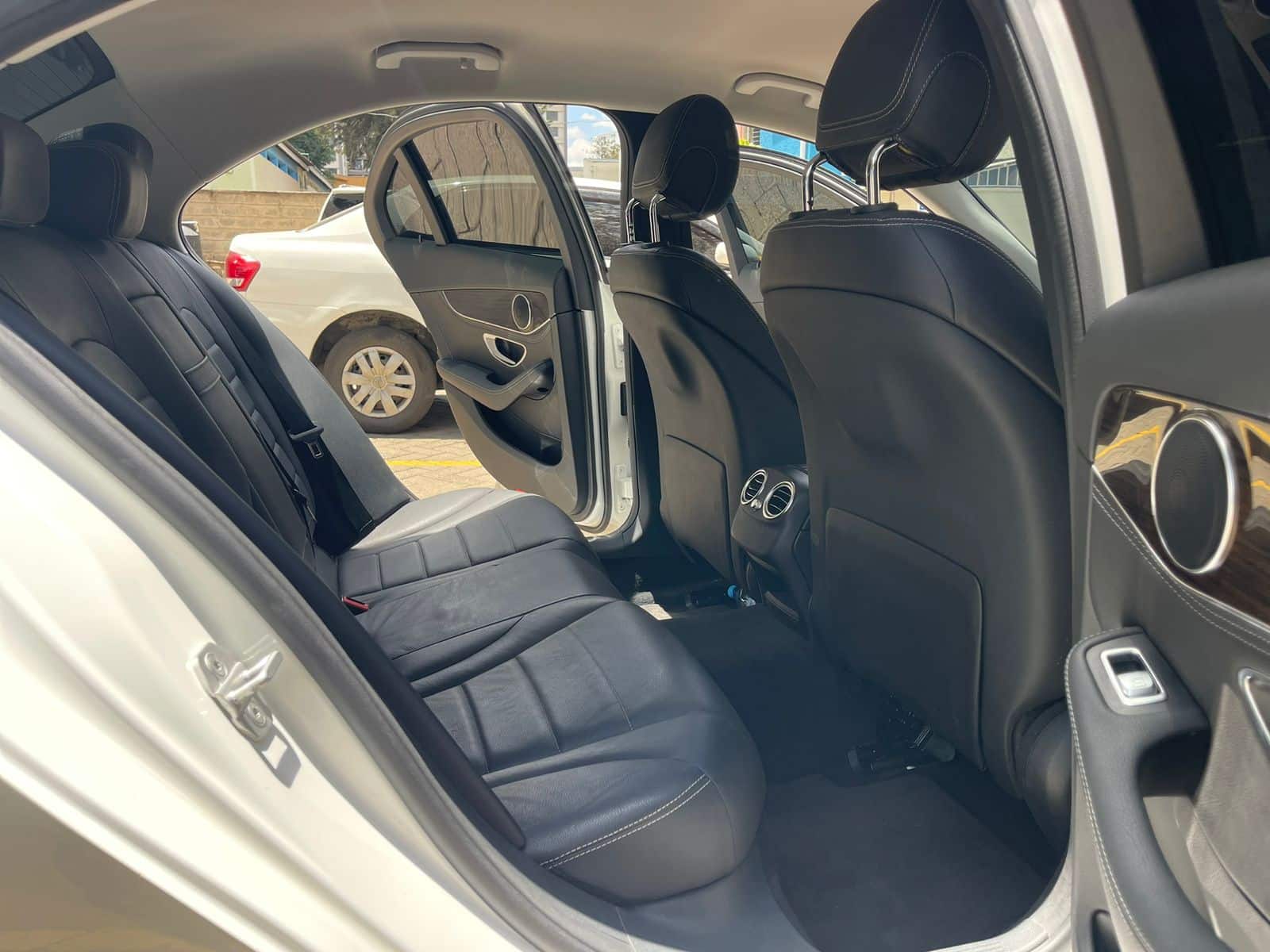 2016 Mercedes Benz C200