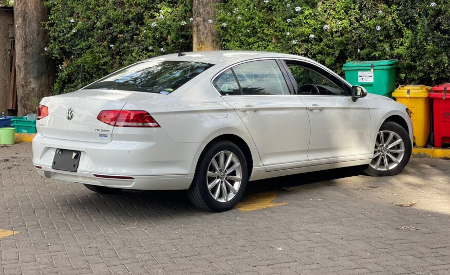 2016 Volkswagen Passat 1.4T