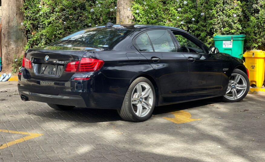 2016 BMW 523i M-Sport