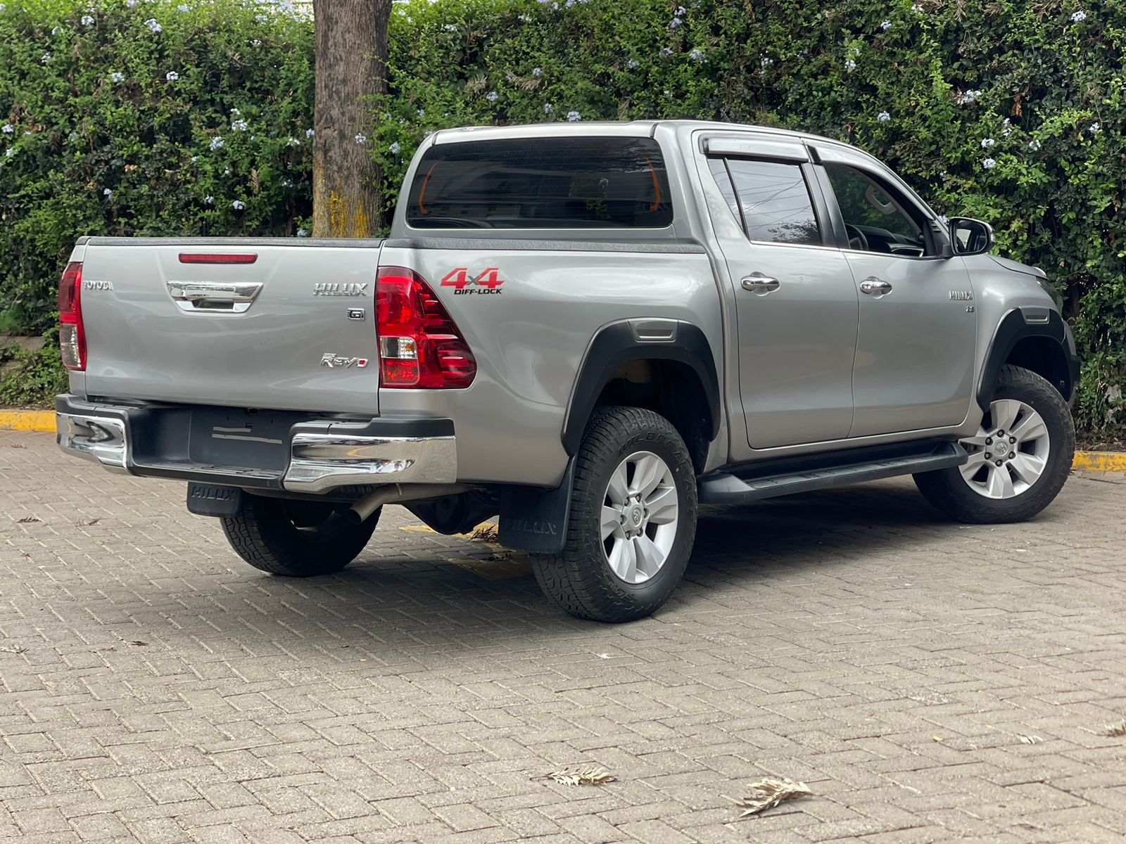 2016 Toyota Hilux REVO