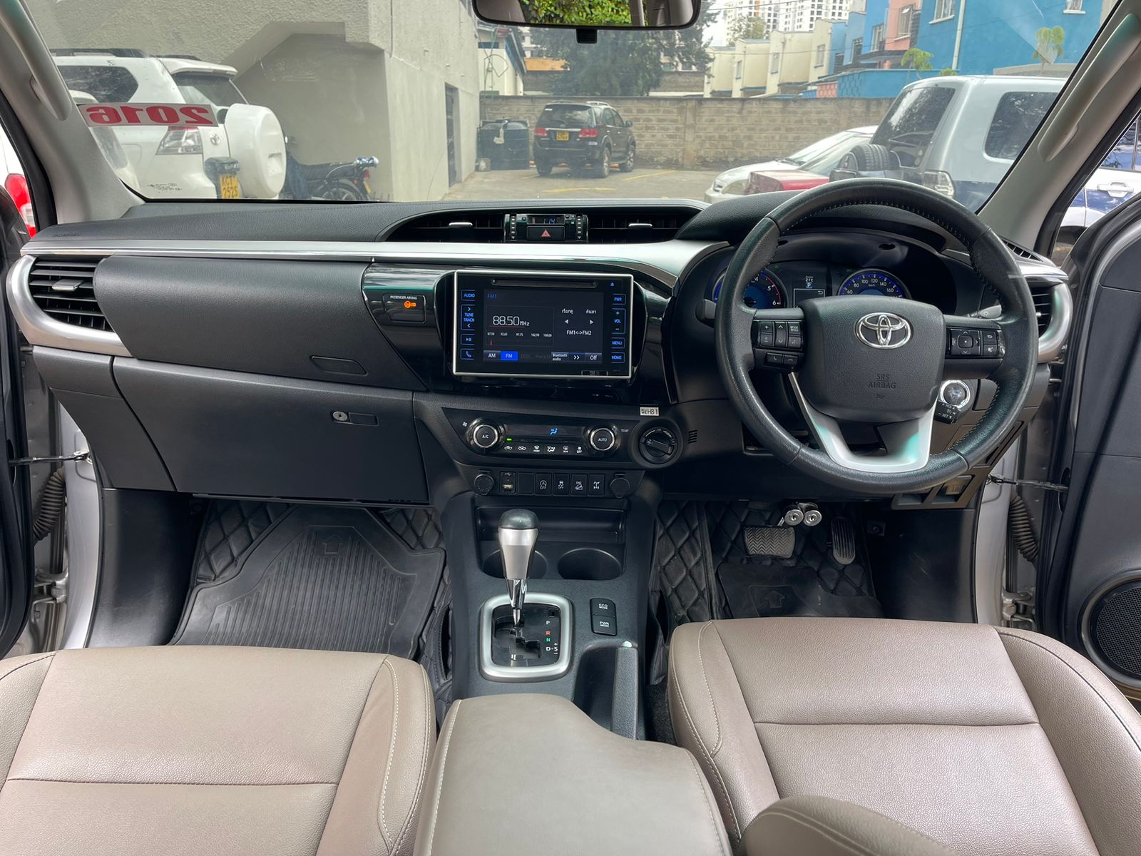 2016 Toyota Hilux REVO
