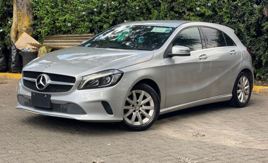 2016 Mercedes Benz A180