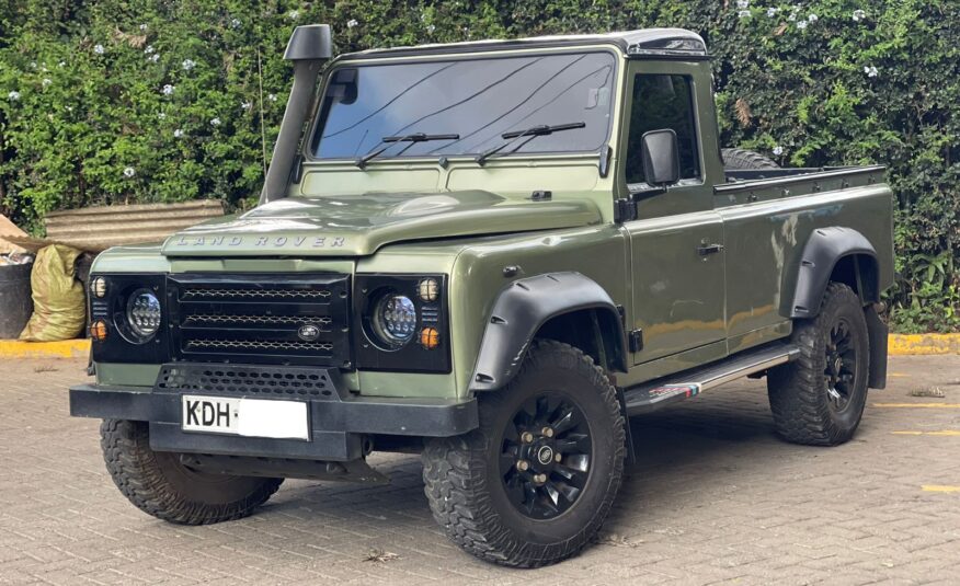 2010 Landrover Defender- Manual