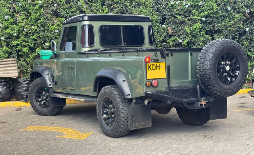 2010 Landrover Defender- Manual