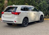 2016 Mitsubishi Outlander PHEV