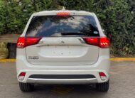 2016 Mitsubishi Outlander PHEV