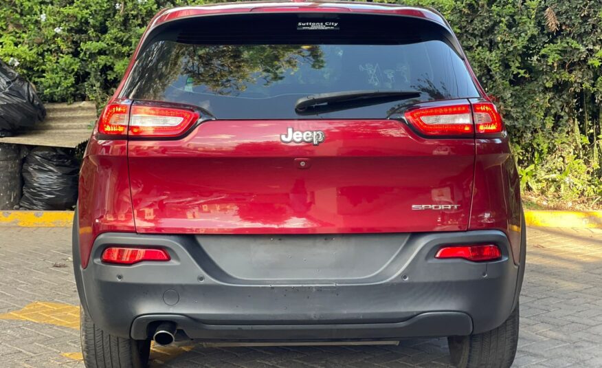 2016 Jeep Cherokee Sport