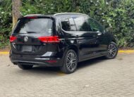 2017 Volkswagen Golf Touran 1.4T