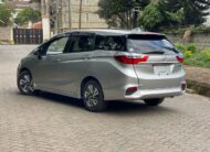 2016 Honda Fit Shuttle Hybrid