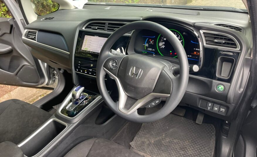 2016 Honda Fit Shuttle Hybrid