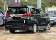 2016 Toyota Alphard