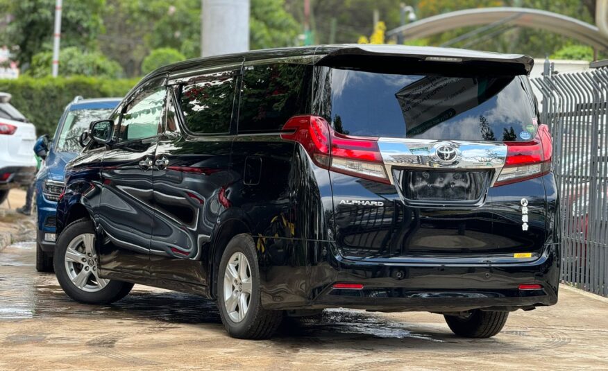 2016 Toyota Alphard