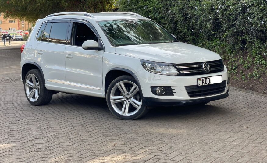 2014 Volkswagen Tiguan 2.0T R-Line