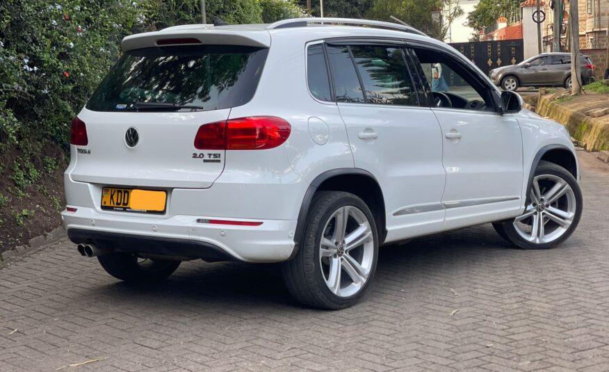 2014 Volkswagen Tiguan 2.0T R-Line