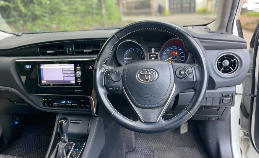 2016 Toyota Auris