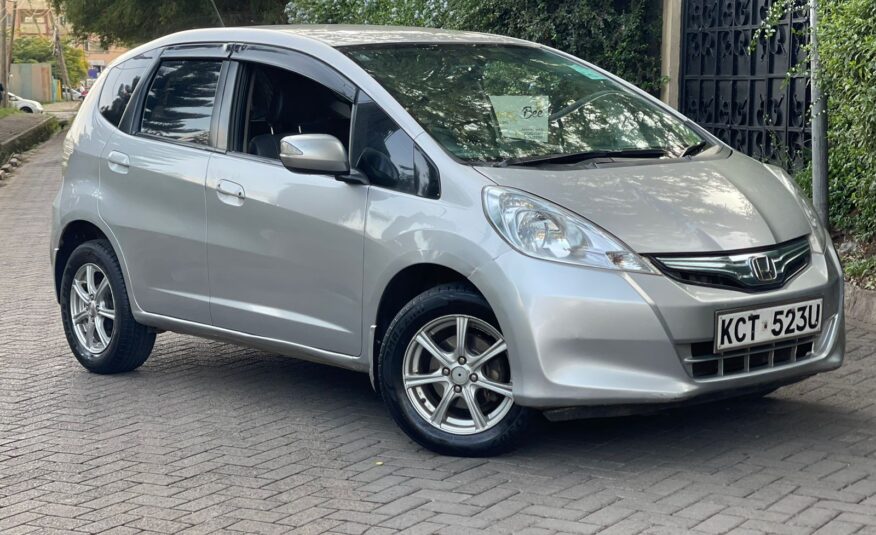 2011 Honda Fit Hybrid